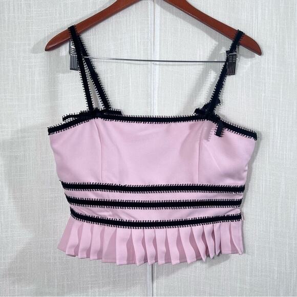 Forever 21 NWT Baby Pink Pleated Lace Trim Babydoll Crop Top Sz M - Picture 3 of 14